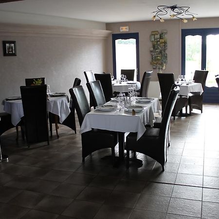 Auberge De Villequier Eksteriør bilde