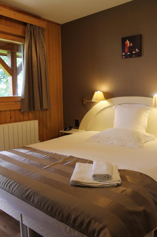 Auberge De Villequier Eksteriør bilde