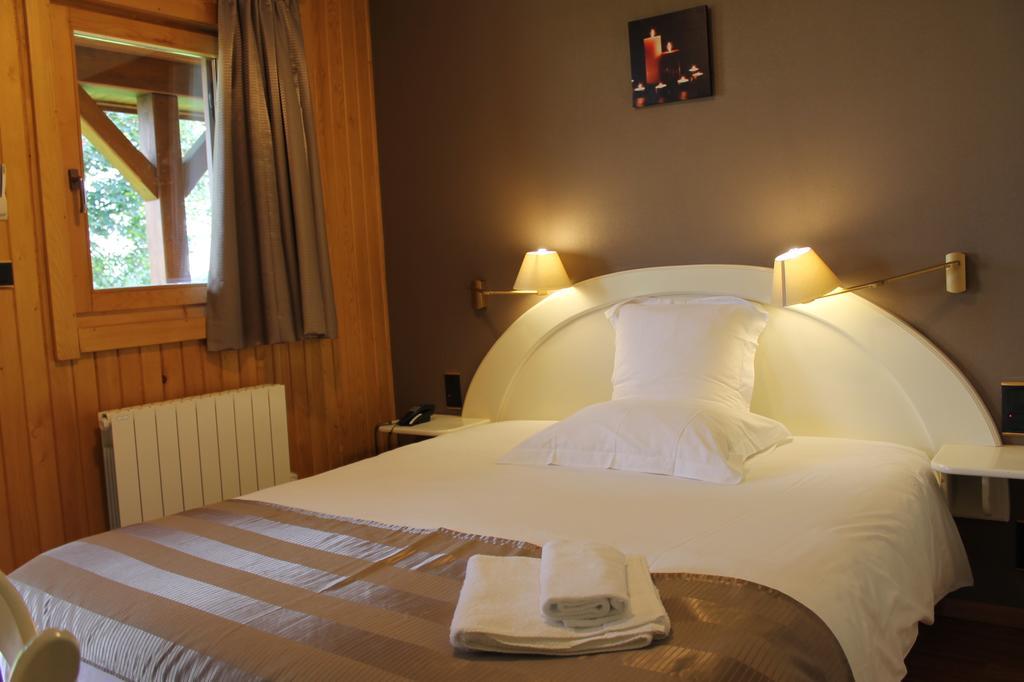 Auberge De Villequier Eksteriør bilde