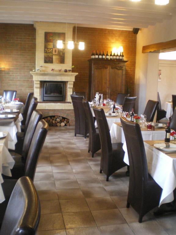 Auberge De Villequier Eksteriør bilde