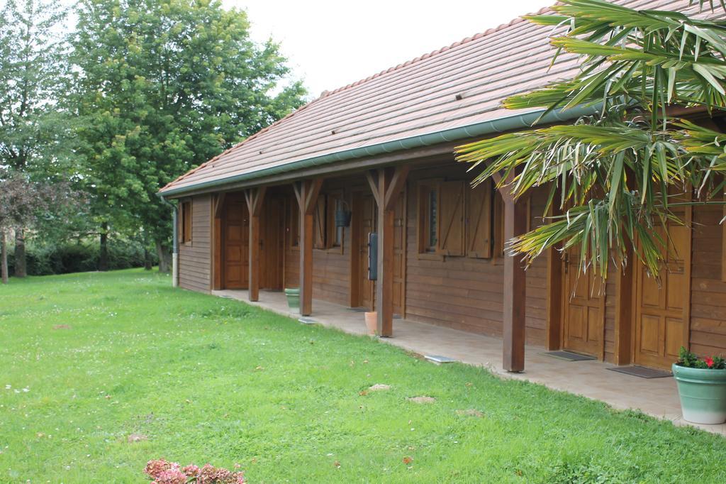 Auberge De Villequier Eksteriør bilde
